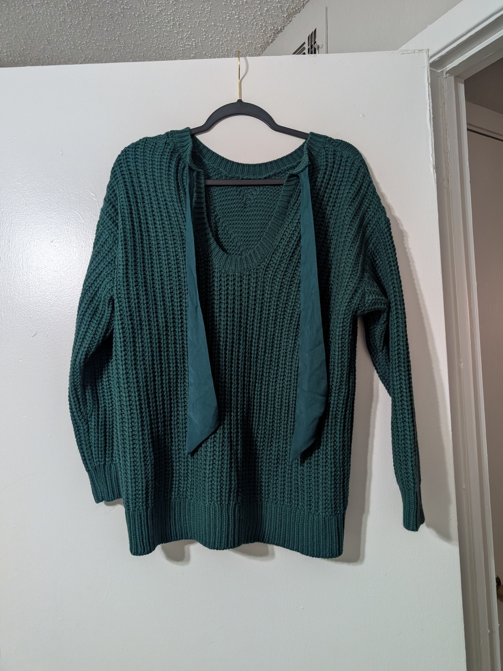 Torrid Women's Deep Green Knit V-Neck Sweater with Neck Tie